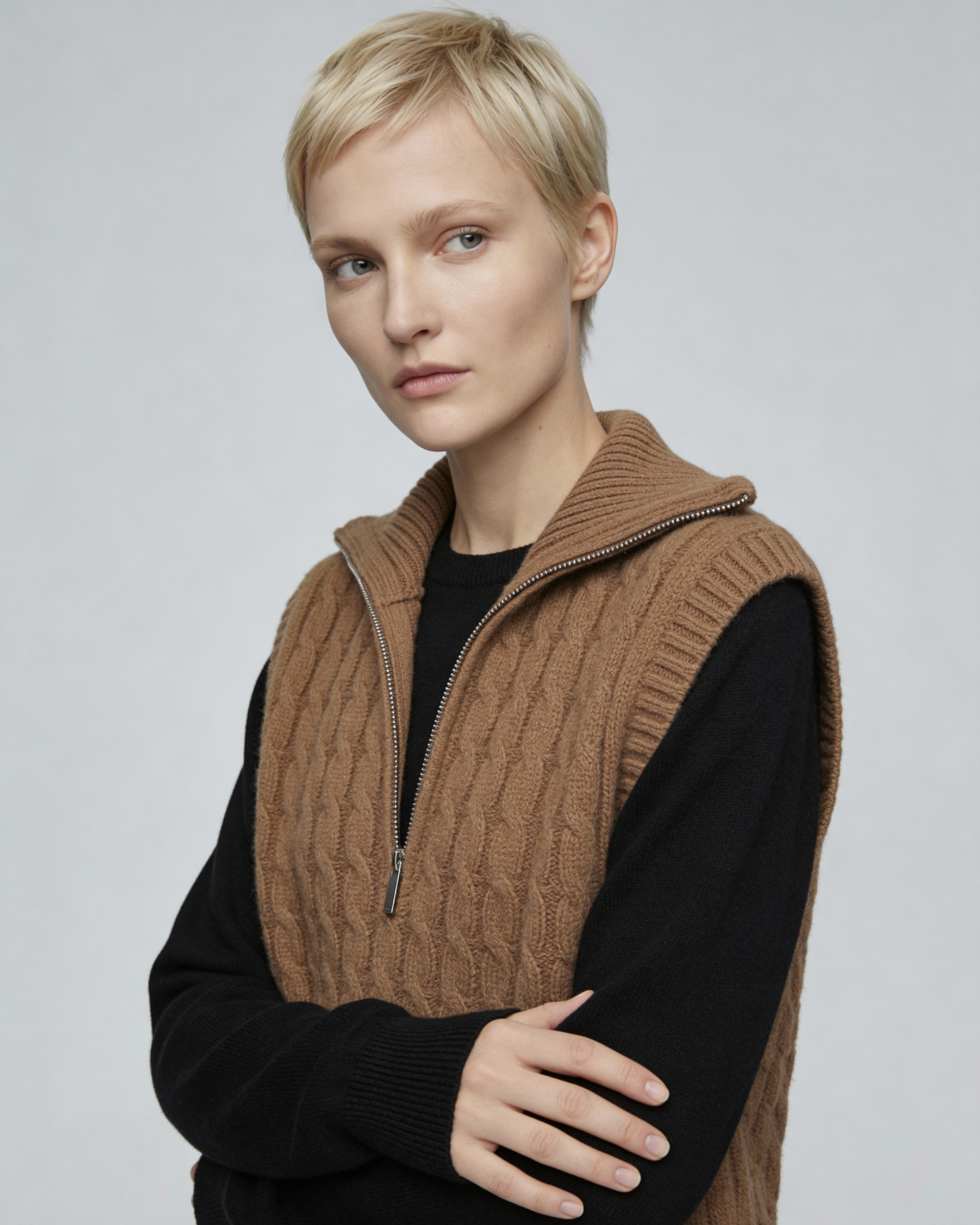 Zip-Neck Wool Vest - KN039