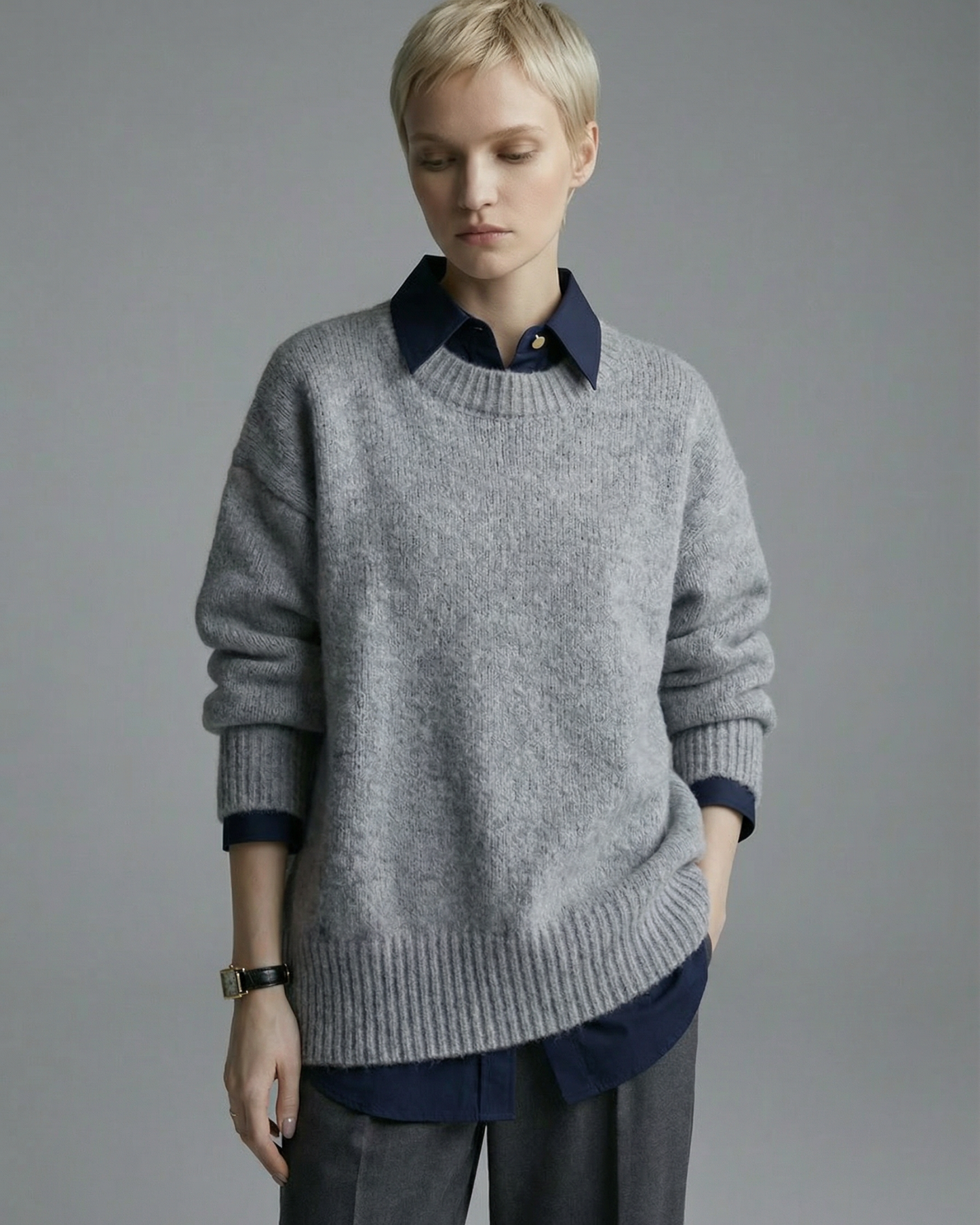 Round Neck Knit - KN043