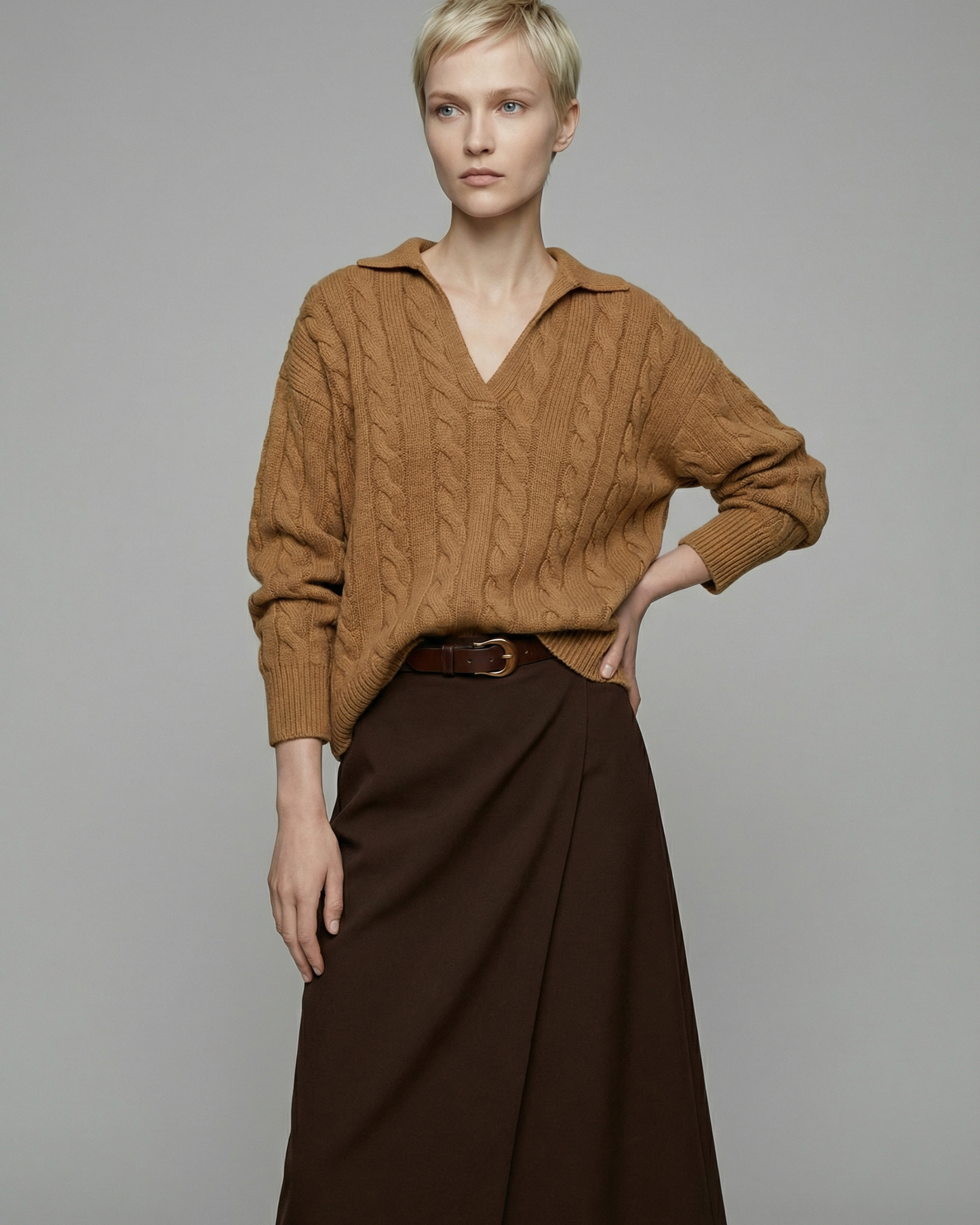 V-Neck Wool Sweater - KN032