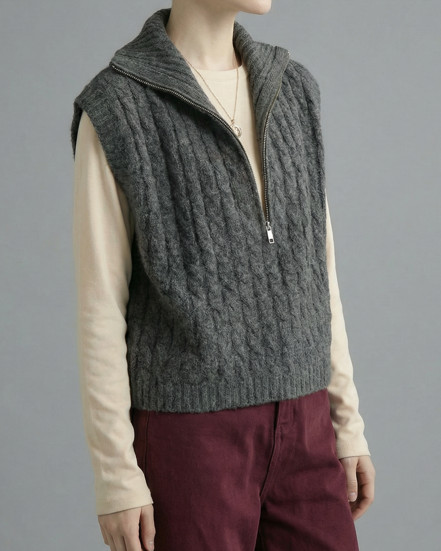 Zip-Neck Wool Vest - KN039