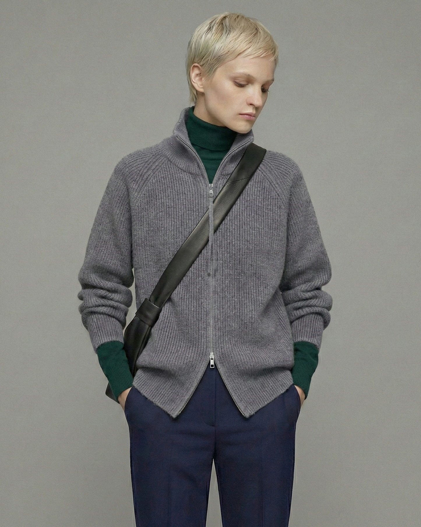 High-Neck Knit - KN040