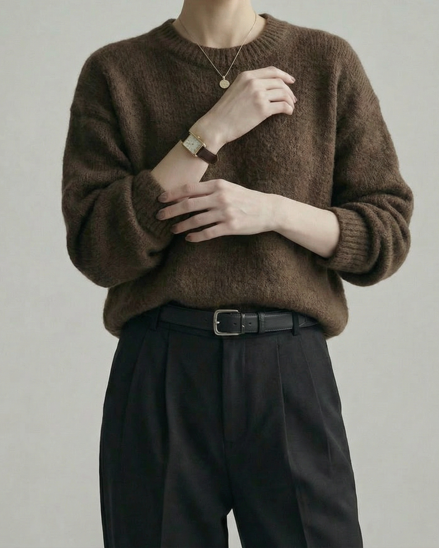 Round Neck Knit - KN043