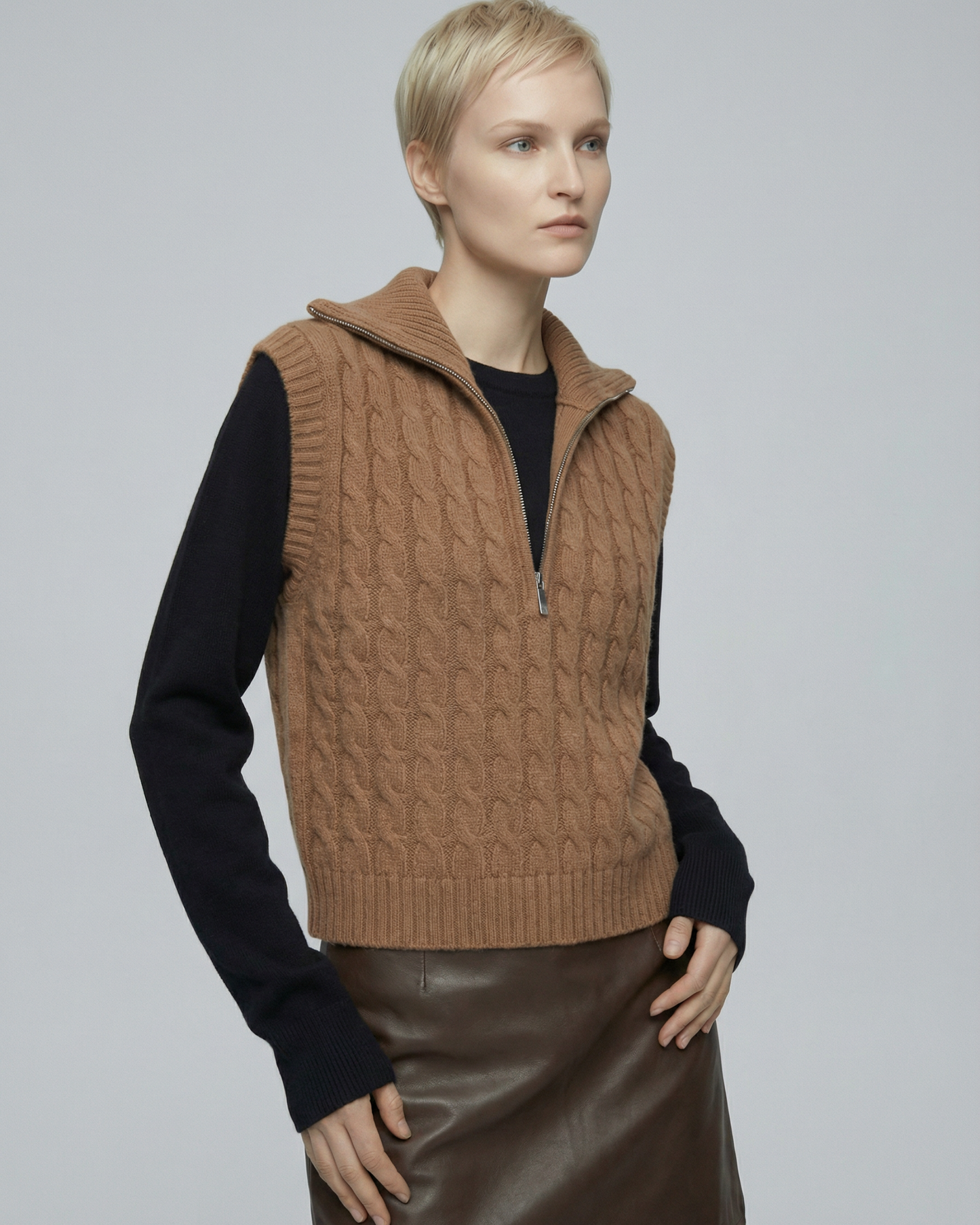 Zip-Neck Wool Vest - KN039